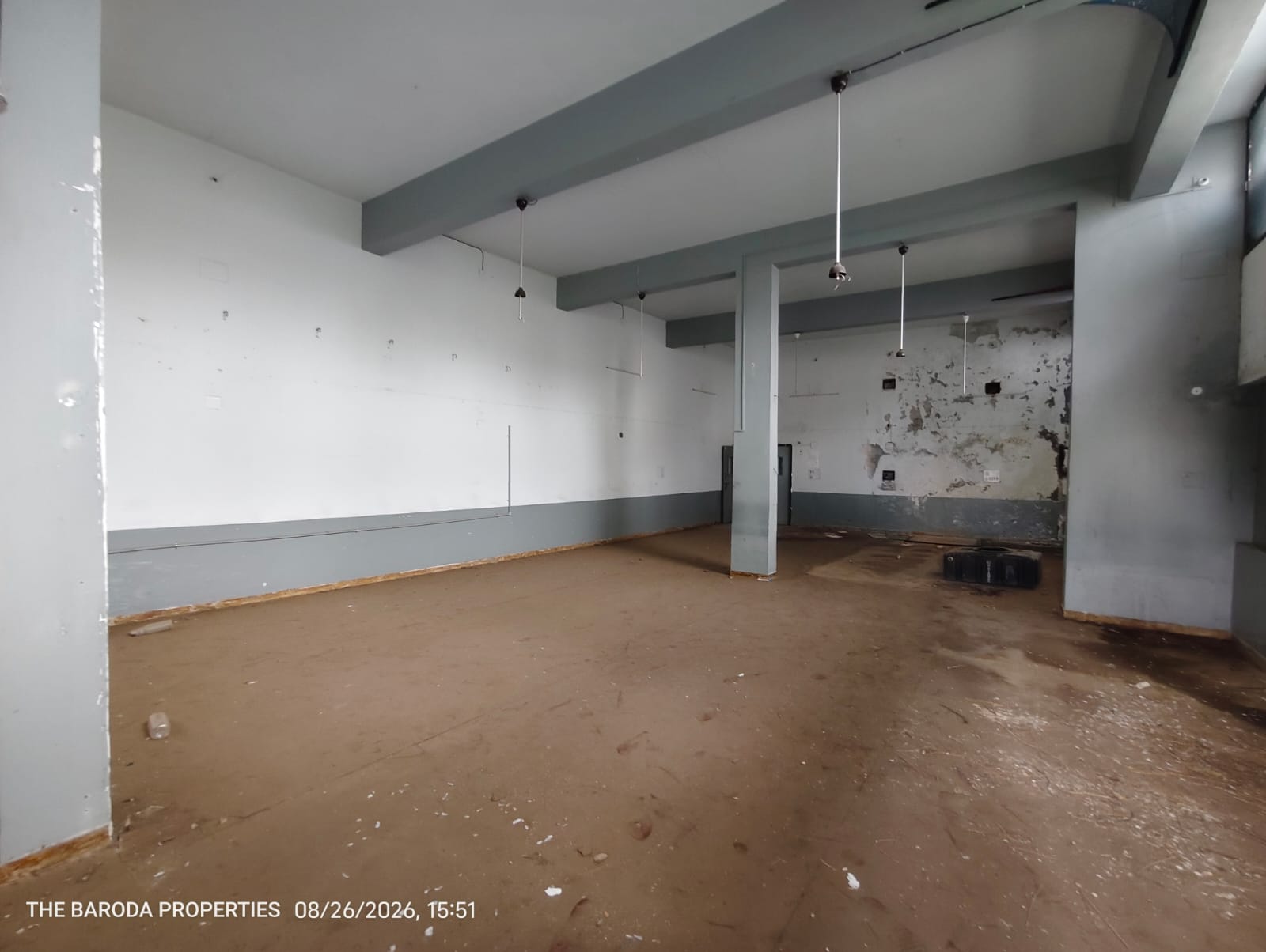 Ground Floor Office cum Warehouse available on  Rent