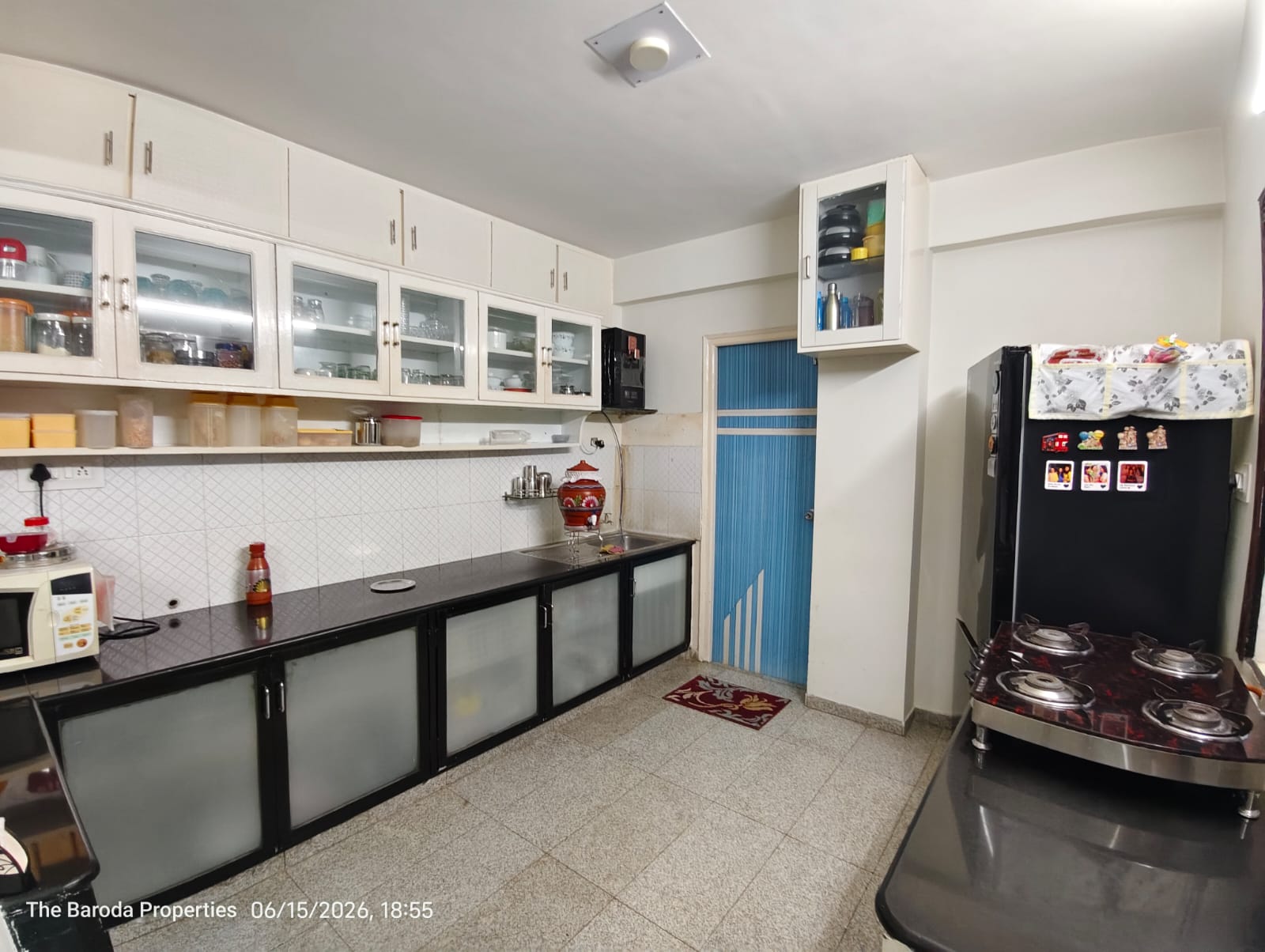 3bhk Flat sell at Gotri Road